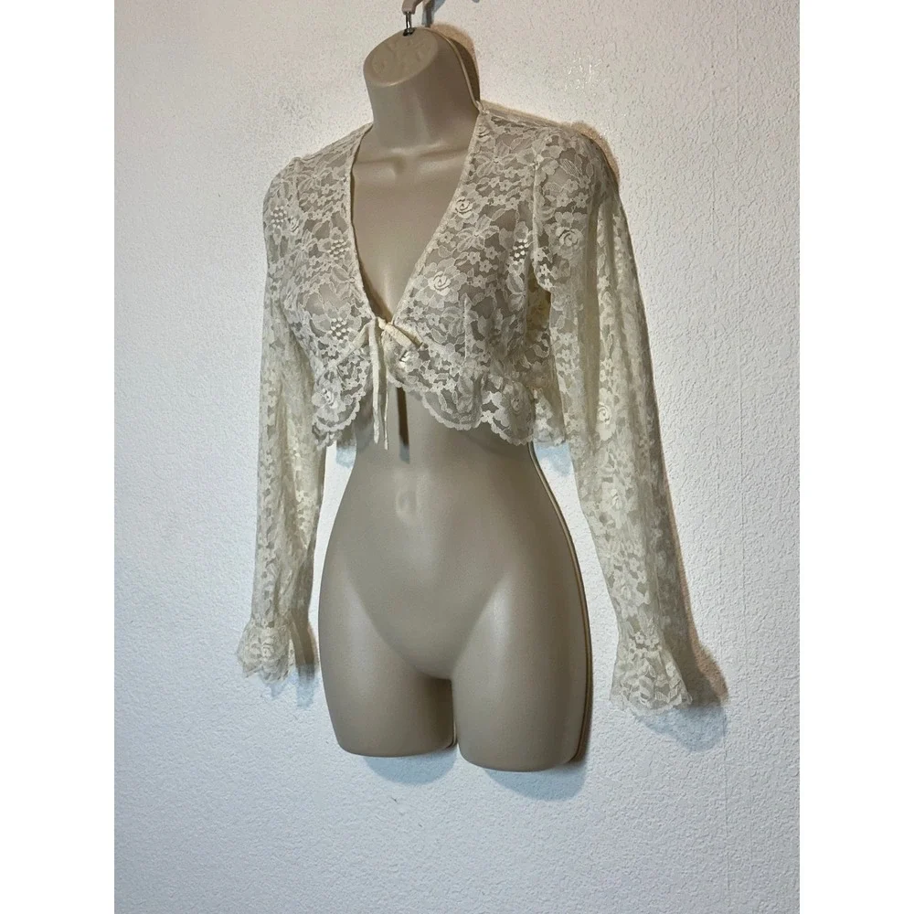 Vintage Style Cream Floral Lace Crop Shrug Bolero Tie Front Ruffle Trim Ivory XS